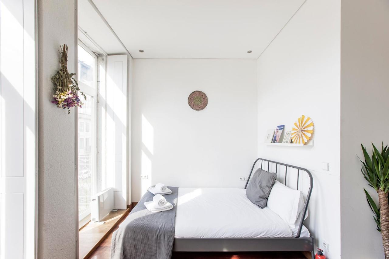 Bonjardim Studio W/ Balcony By Lovelystay OOporto Exterior foto